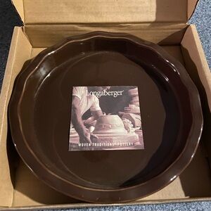 Longaberger Pie Tart - rare! 
New, never used in Chocolate